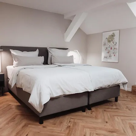 Dom Apartment III - Modern & Zentral Mit Kostenfreiem Parkplatz Fulde Extérieur photo