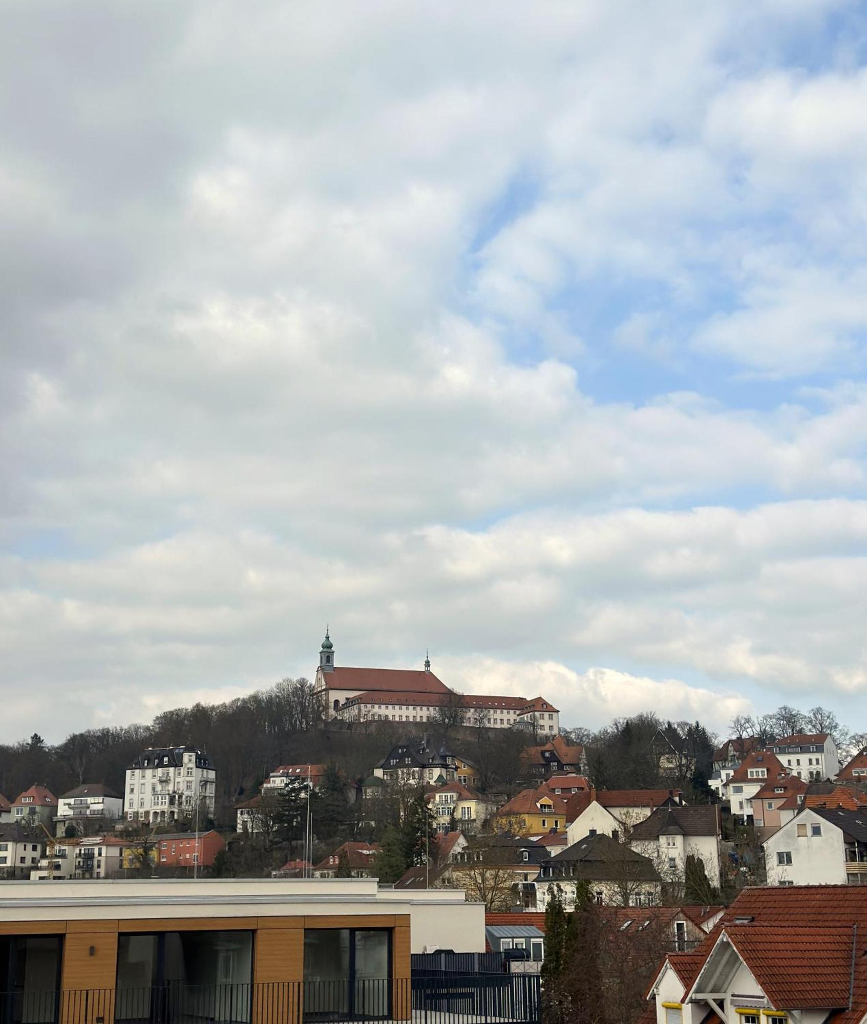 Appartement Dom Iii - Modern & Zentral Mit Kostenfreiem Parkplatz *